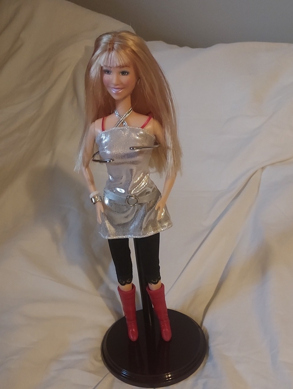 Vintage Hannah Montana Miley Cyrus Doll